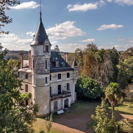 Chateau De Puymoger Bed & Breakfast Javerlhac-et-la-Chapelle-Saint-Robert Bagian luar foto